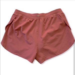 Lululemon Find Your Pace 3” Shorts Cherry Size 8